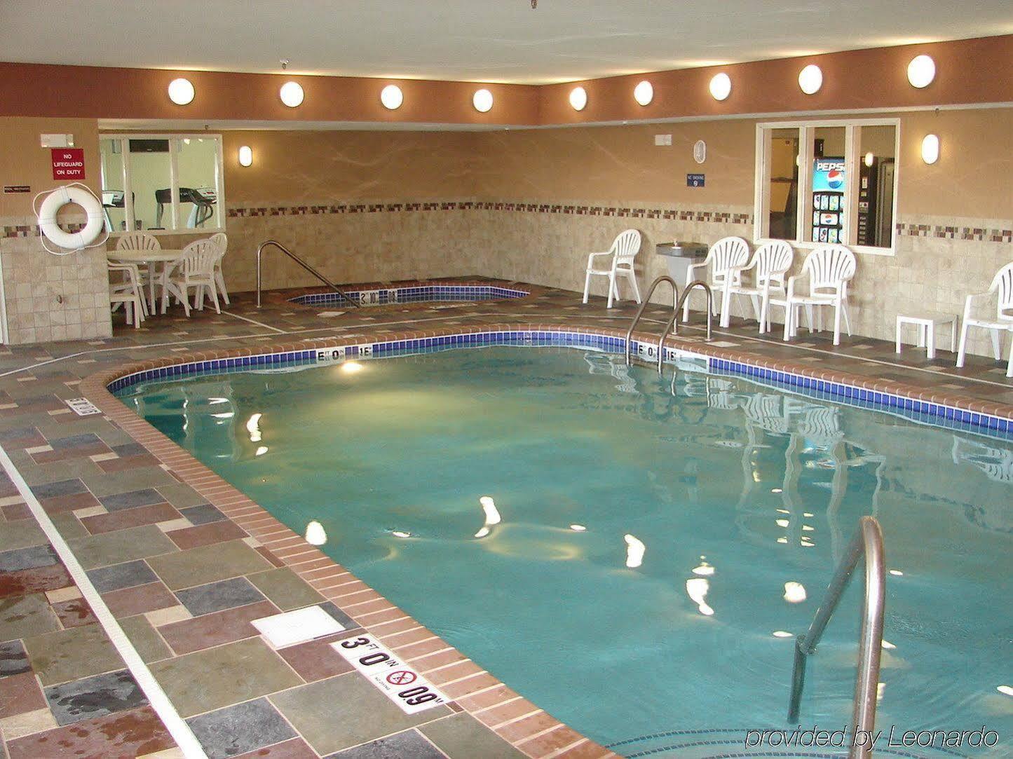 Holiday Inn Express Hotel & Suites Fort Collins By Ihg Esterno foto